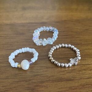 Elegant Beaded Ring Set - Silver and White